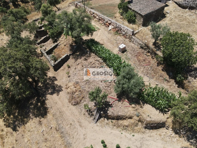 Moradia T2 para Venda em São Barnabe Foto 23