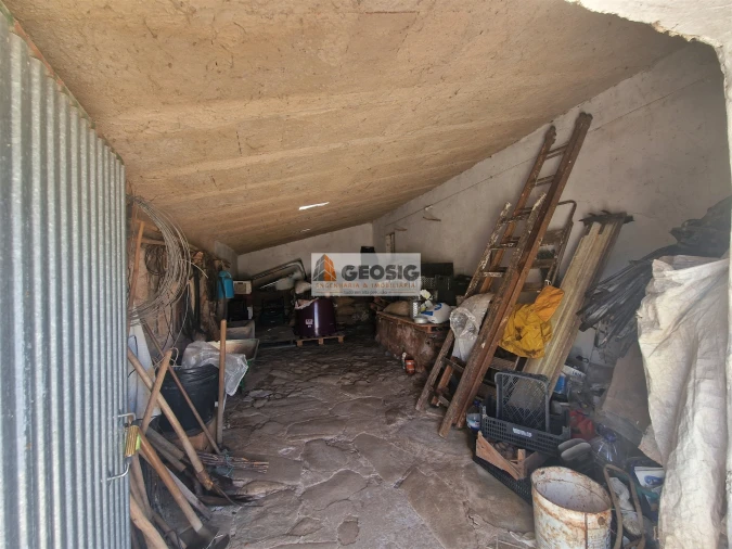 Moradia T2 para Venda em São Barnabe Foto 18