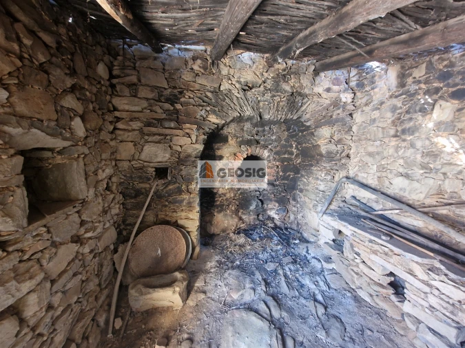 Moradia T2 para Venda em São Barnabe Foto 5