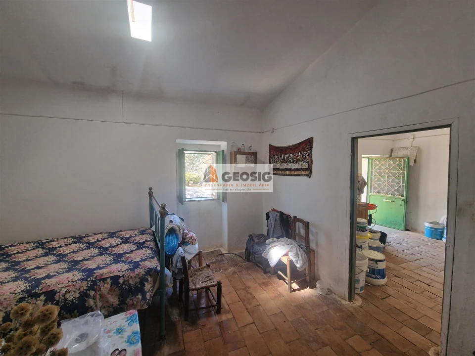 Moradia T2 para Venda em São Barnabe Foto 9