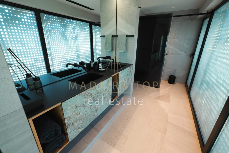 Moradia T3 para Venda em Tabua Foto 19