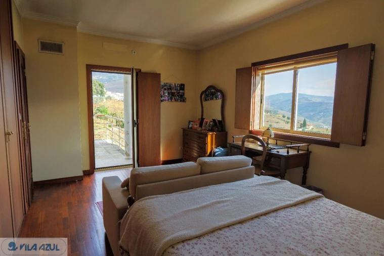 Quinta T4 para Venda em Vila Marim Foto 20