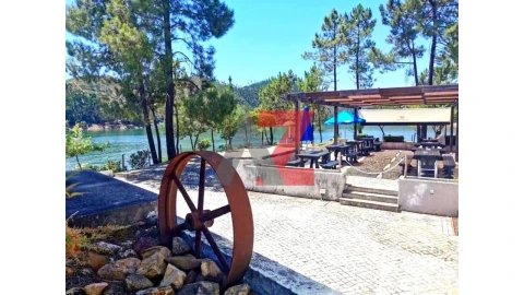 Terreno para Venda em São Pedro de Tomar