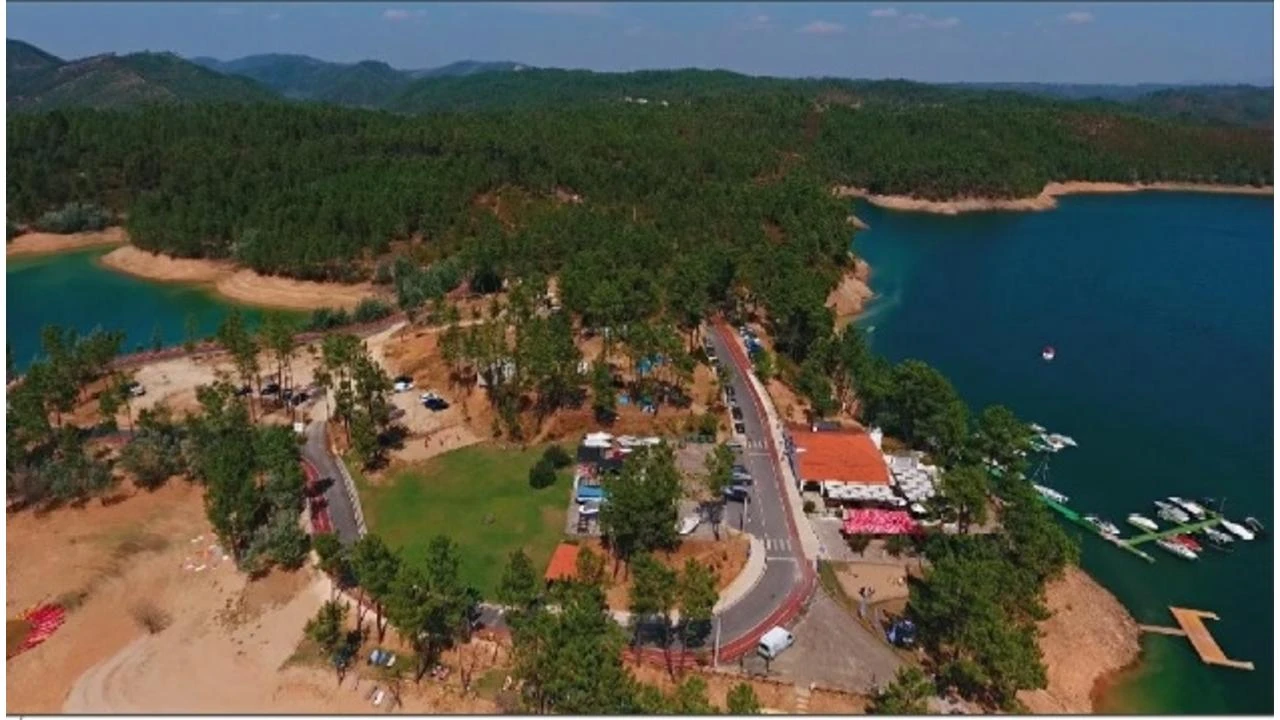Terreno para Venda em São Pedro de Tomar Foto 15