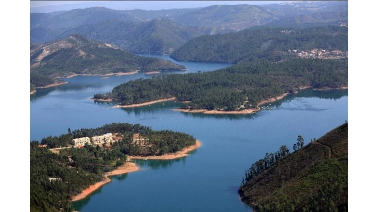 Terreno para Venda em São Pedro de Tomar Foto 16