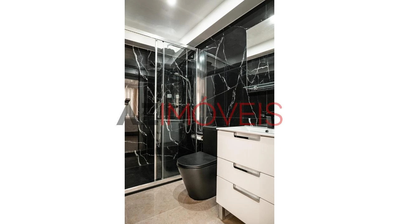 Prédio para Venda em Leiria, Pousos, Barreira e Cortes Foto 23