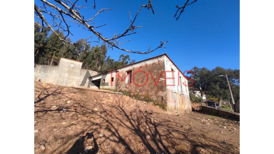 Moradia T3 para Venda em Cumeeira Foto 20