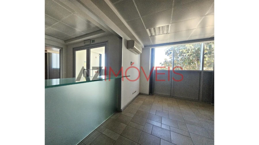 Armazém para Venda em Atouguia Foto 28