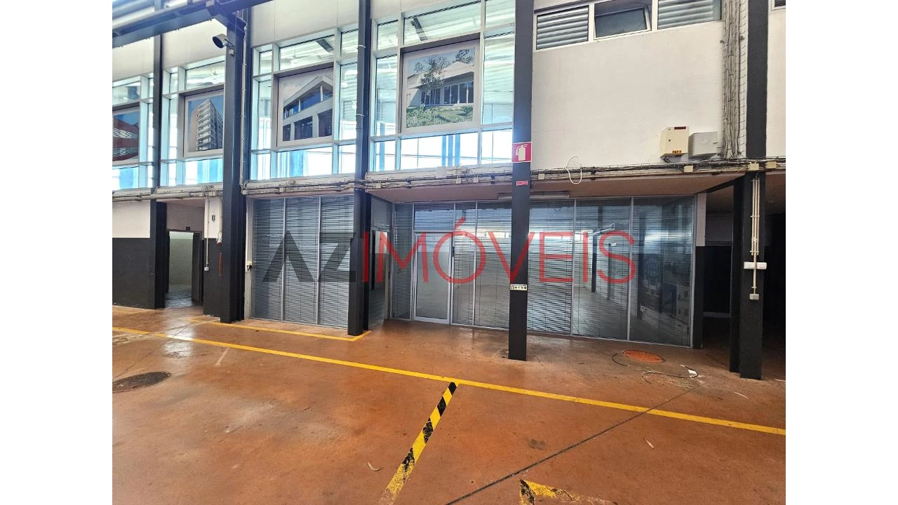 Armazém para Venda em Atouguia Foto 21
