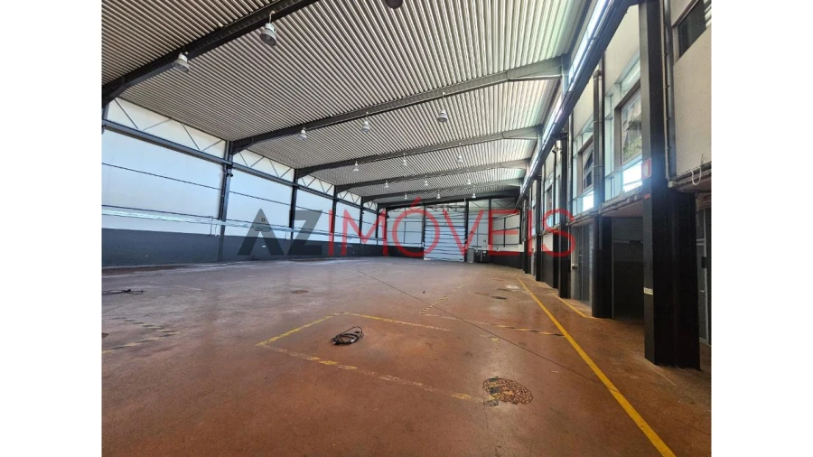 Armazém para Arrendamento em Atouguia Foto 11