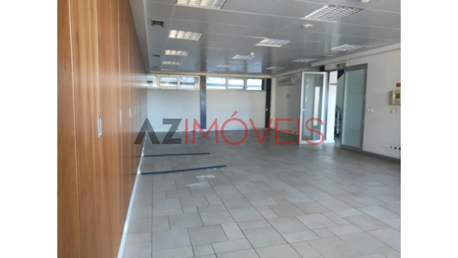 Armazém para Arrendamento em Atouguia Foto 24