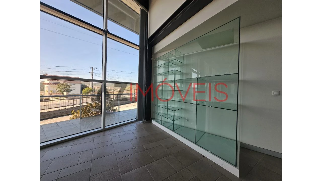 Armazém para Arrendamento em Atouguia Foto 34