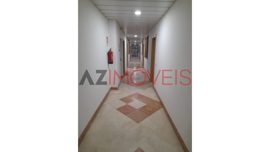 Escritório para Venda em Leiria, Pousos, Barreira e Cortes Foto 5