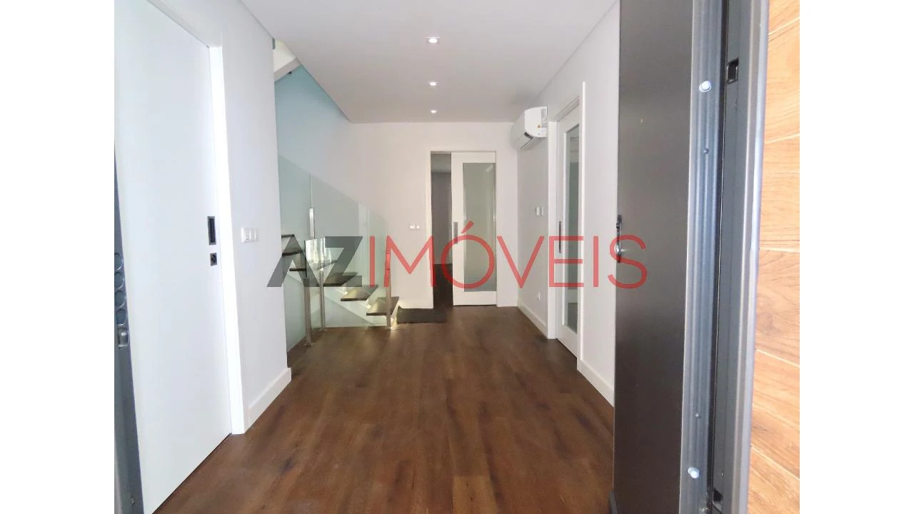 Moradia T3 para Venda em Leiria, Pousos, Barreira e Cortes Foto 2