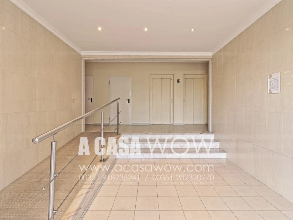 Apartamento T2 para Venda em Armação de Pera Foto 9