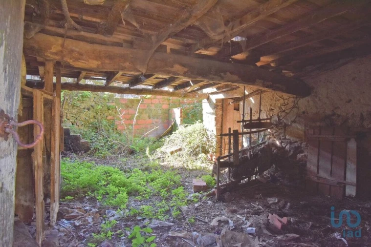 Moradia T2 para Venda em Vila Nova Foto 2