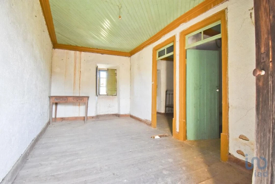 Moradia T2 para Venda em Vila Nova Foto 4