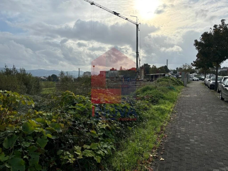Terreno para Venda em Ferreiros, Prozelo e Besteiros Foto 6