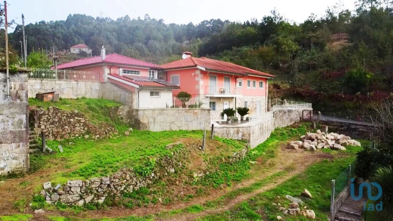 Moradia T3 para Venda em Vilela, São Cosme e São Damião e Sá Foto 13