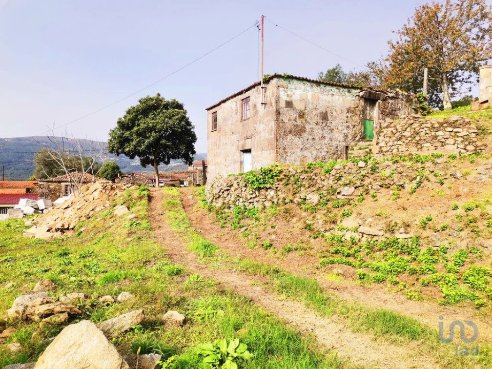 Moradia T3 para Venda em Vilela, São Cosme e São Damião e Sá Foto 5