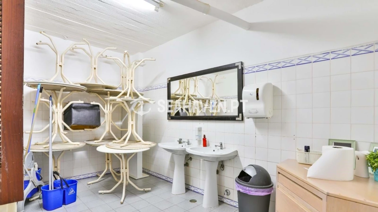 Negócio para Arrendamento em Quarteira Foto 16