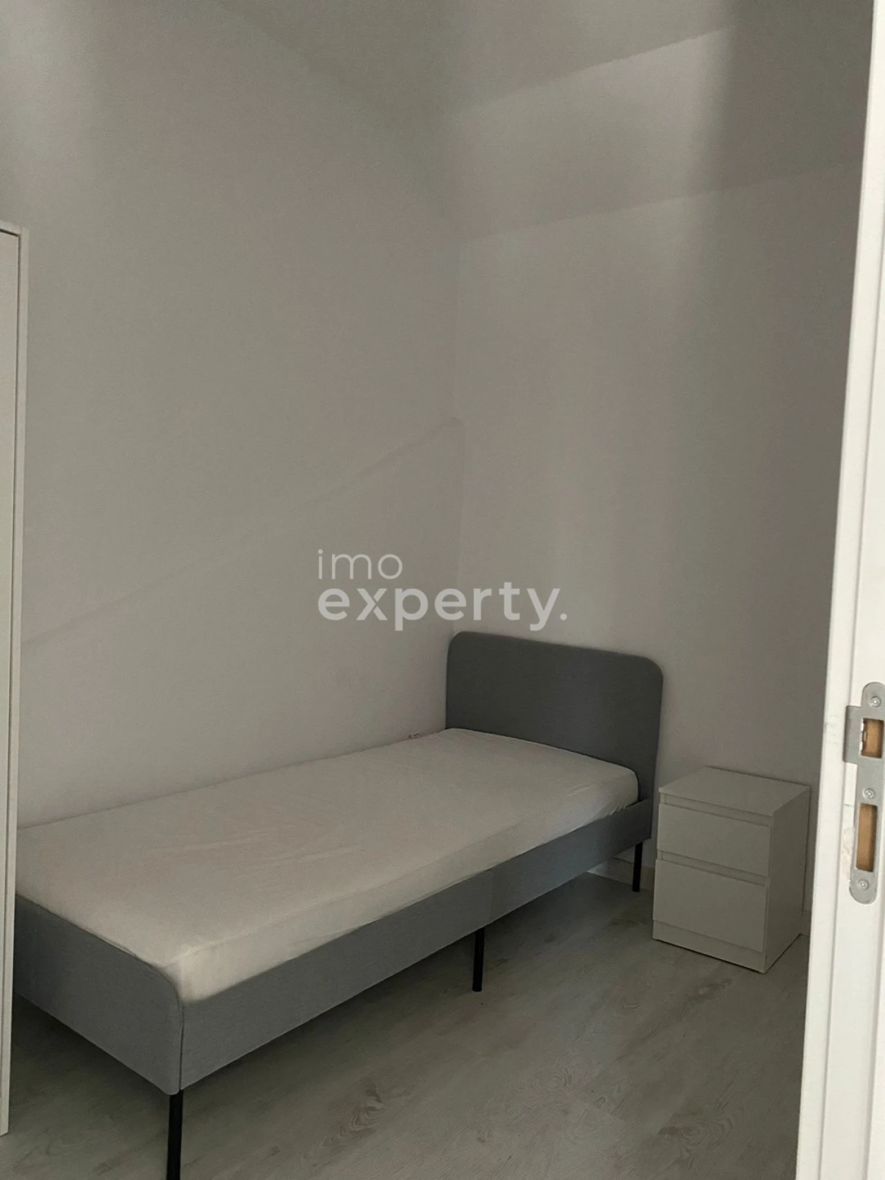 Moradia T9 para Venda em Ajuda Foto 17