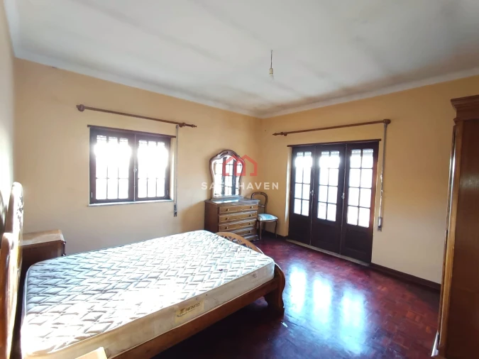 Moradia T2 para Venda em Abrunhosa-A-Velha Foto 9