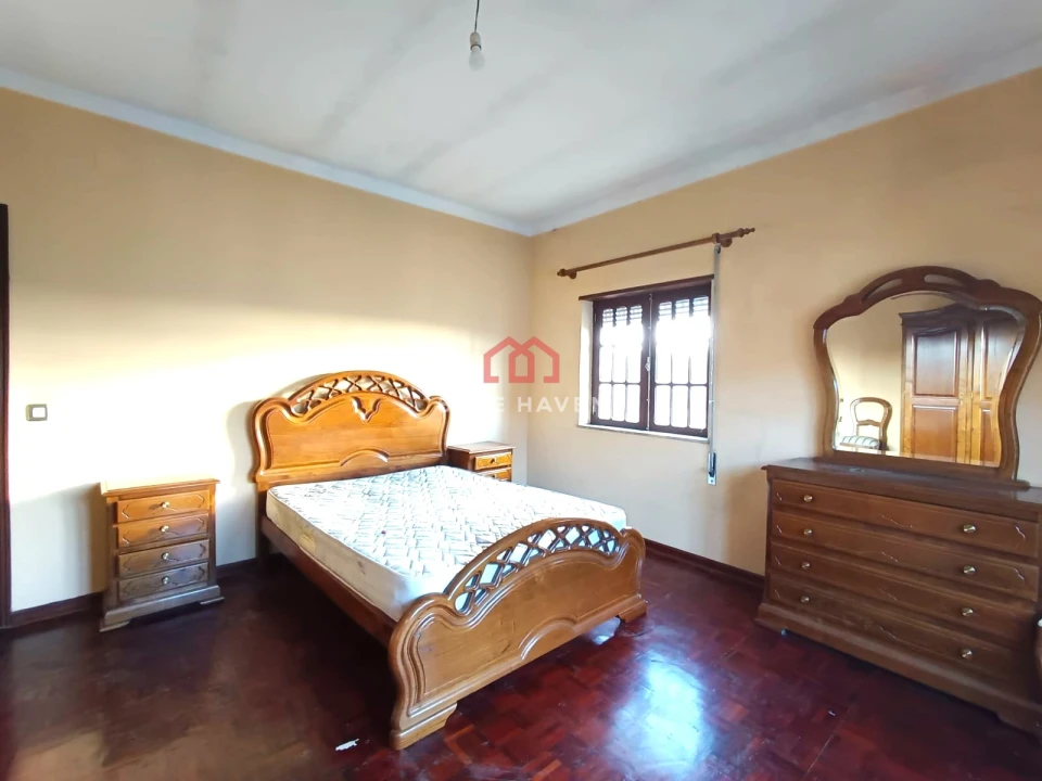 Moradia T2 para Venda em Abrunhosa-A-Velha Foto 8