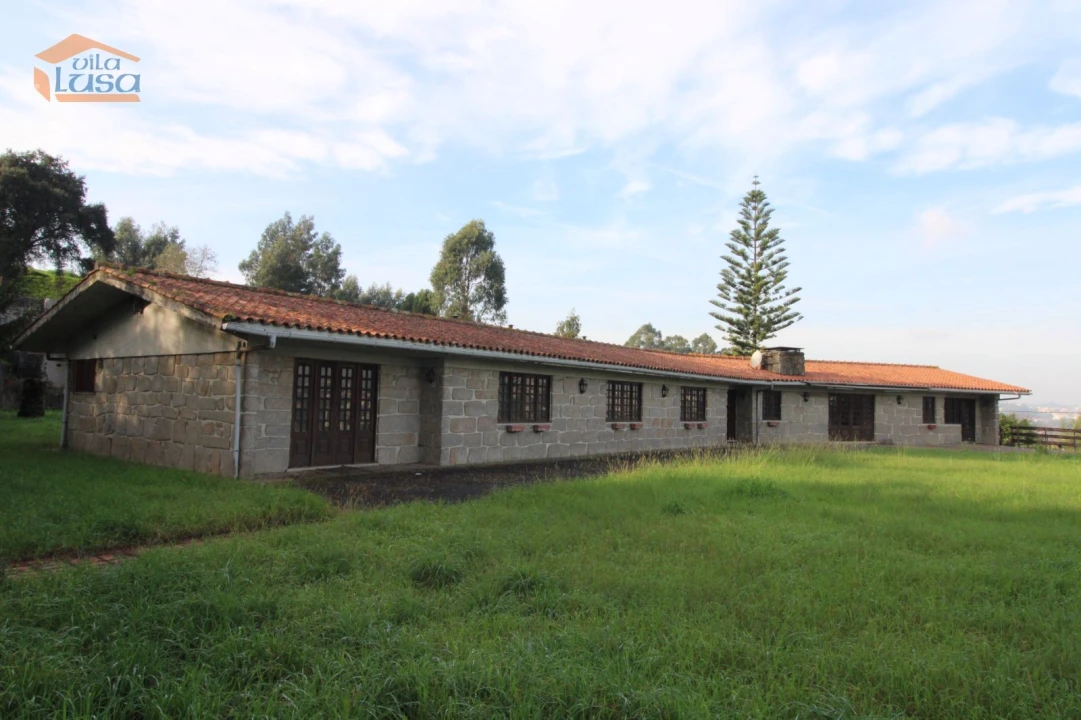 Quinta T5 para Venda em Oliveira do Douro Foto 3