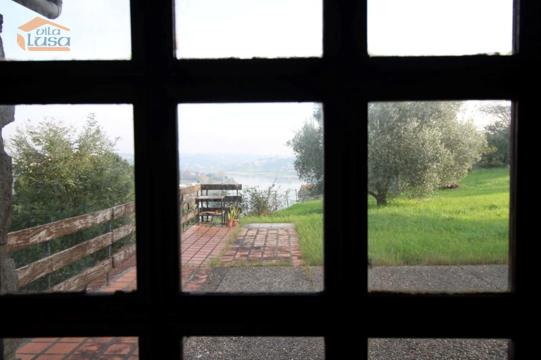 Quinta T5 para Venda em Oliveira do Douro Foto 23