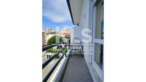 Apartamento T3 para Venda em Buarcos