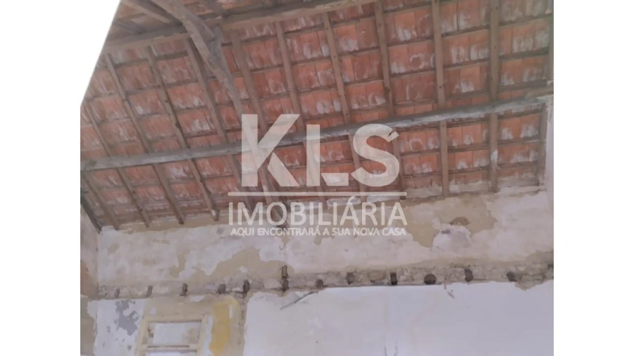 Moradia T2 para Venda em Vila Verde Foto 4