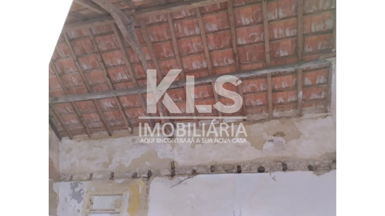 Moradia T2 para Venda em Vila Verde Foto 4