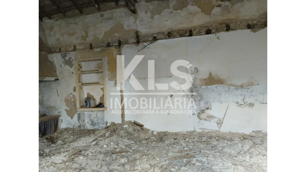 Moradia T2 para Venda em Vila Verde Foto 5