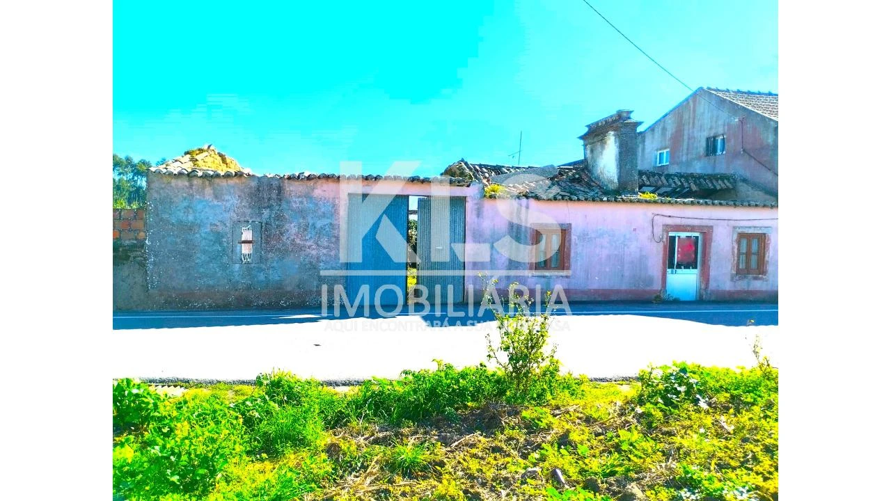 Moradia T2 para Venda em Paião Foto 3