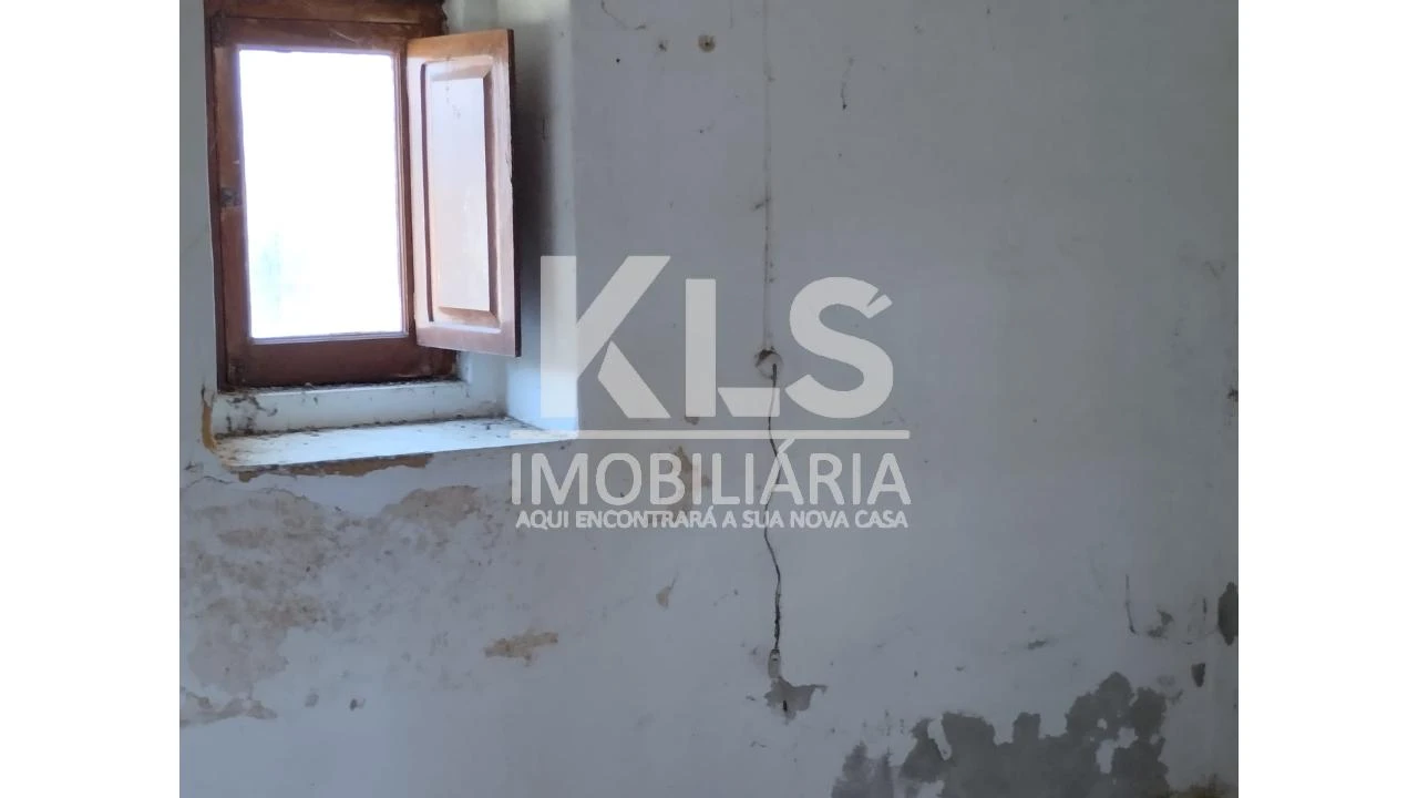 Moradia T2 para Venda em Paião Foto 7