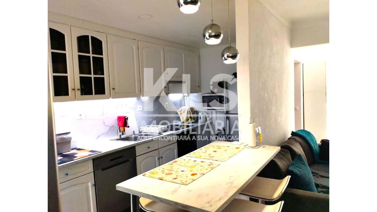 Apartamento T3 para Venda em Buarcos Foto 2