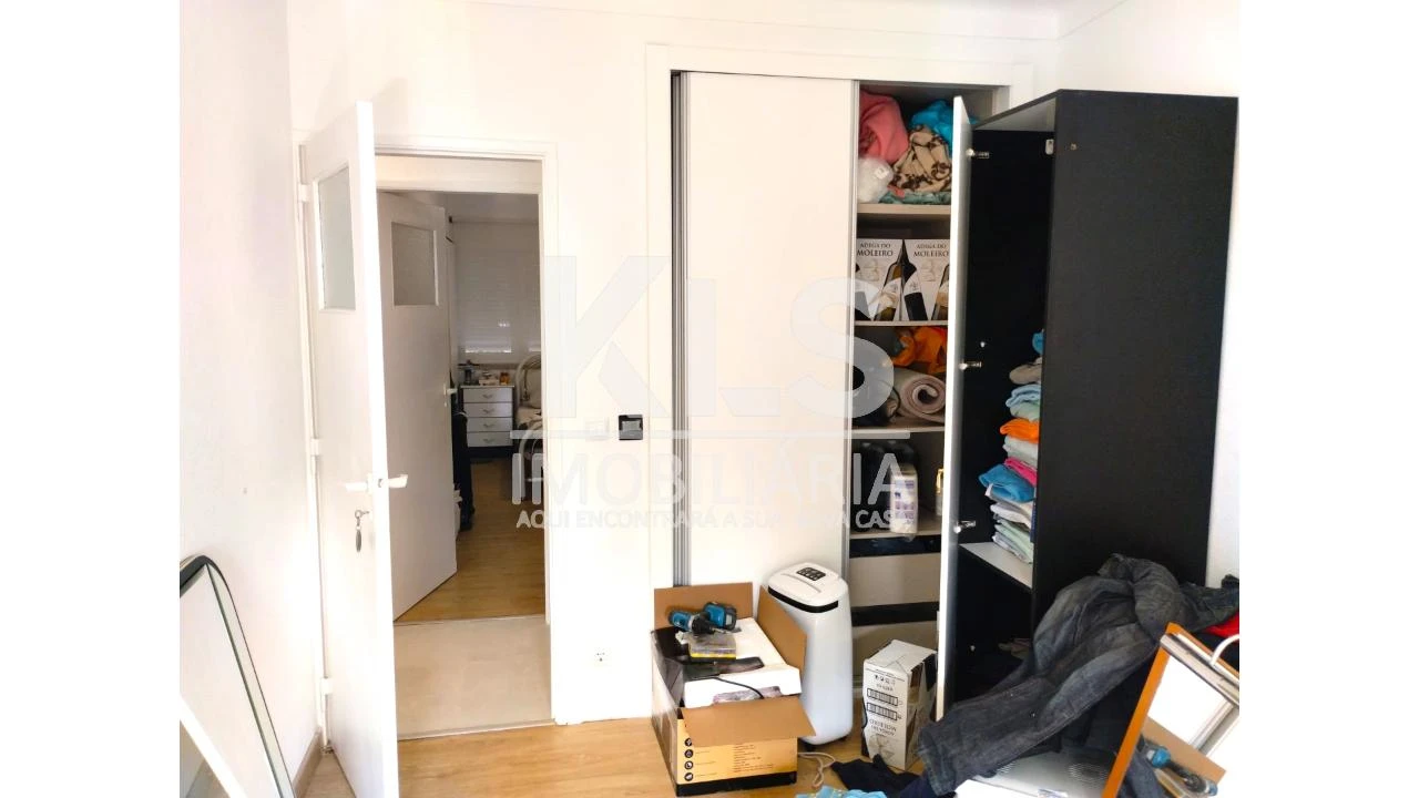 Apartamento T3 para Venda em Buarcos Foto 9