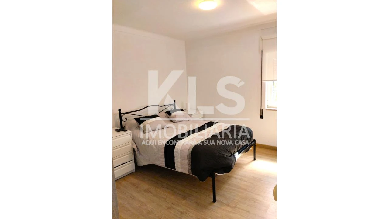 Apartamento T3 para Venda em Buarcos Foto 11