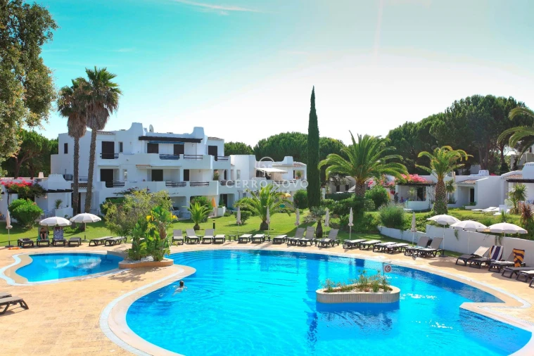Apartamento T2 para Venda em Albufeira e Olhos de Água Foto 3