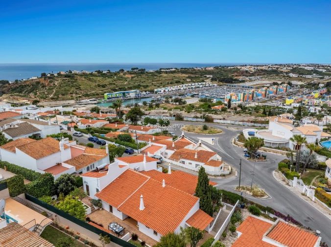 Moradia T5 para Venda em Albufeira e Olhos de Água Foto 27