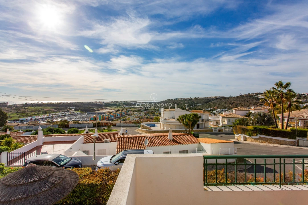 Moradia T5 para Venda em Albufeira e Olhos de Água Foto 10