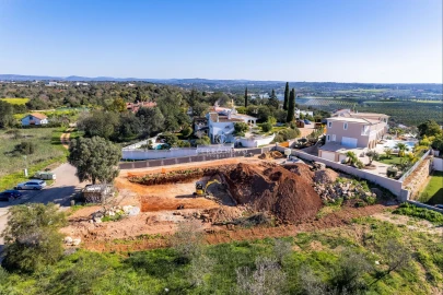 Moradia T5 para Venda em Silves