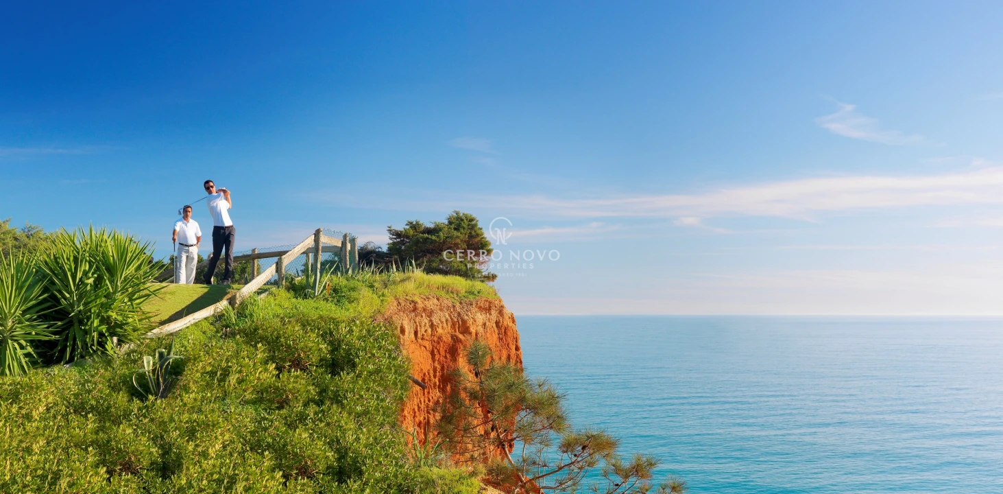 Moradia T4 para Venda em Albufeira e Olhos de Água Foto 10