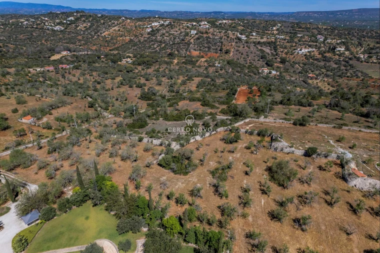 Terreno para Venda em Albufeira e Olhos de Água Foto 8