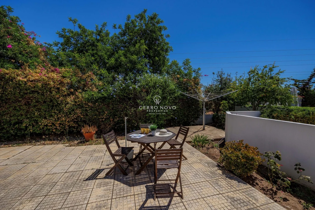 Moradia T4 para Venda em Albufeira e Olhos de Água Foto 16