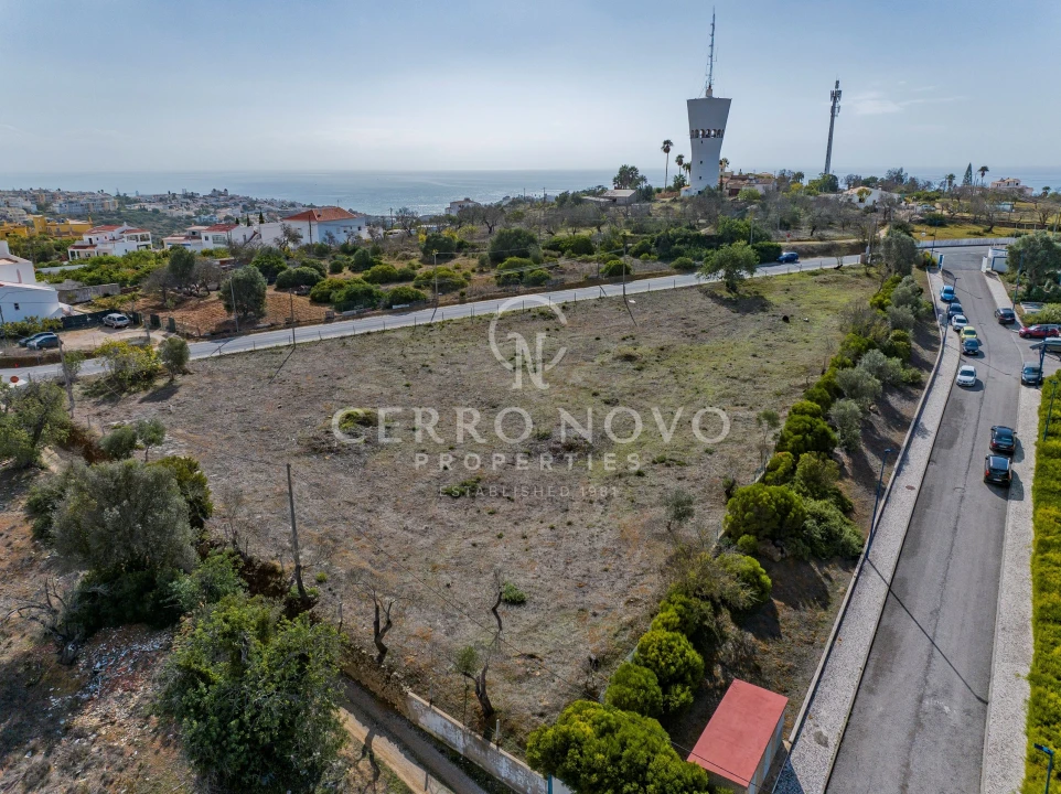 Terreno para Venda em Albufeira e Olhos de Água Foto 7