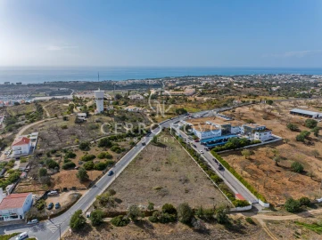 Terreno para Venda em Albufeira e Olhos de Água