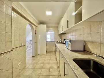Apartamento T1 para Venda em Lagoa e Carvoeiro