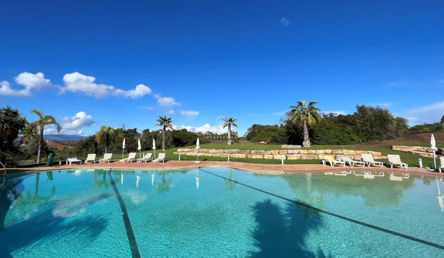Apartamento T1 para Venda em Lagoa e Carvoeiro Foto 24